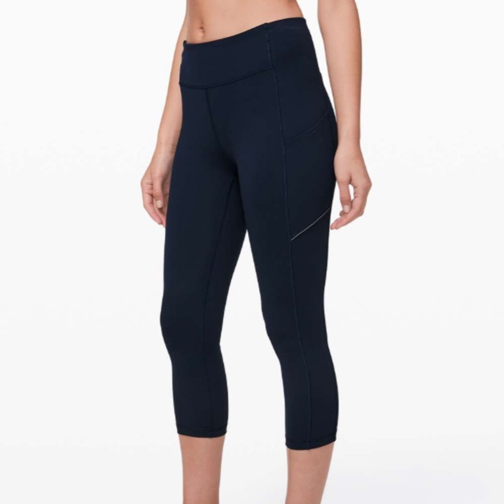 Lululemon Speed Up Crop Leggings 21” True Navy